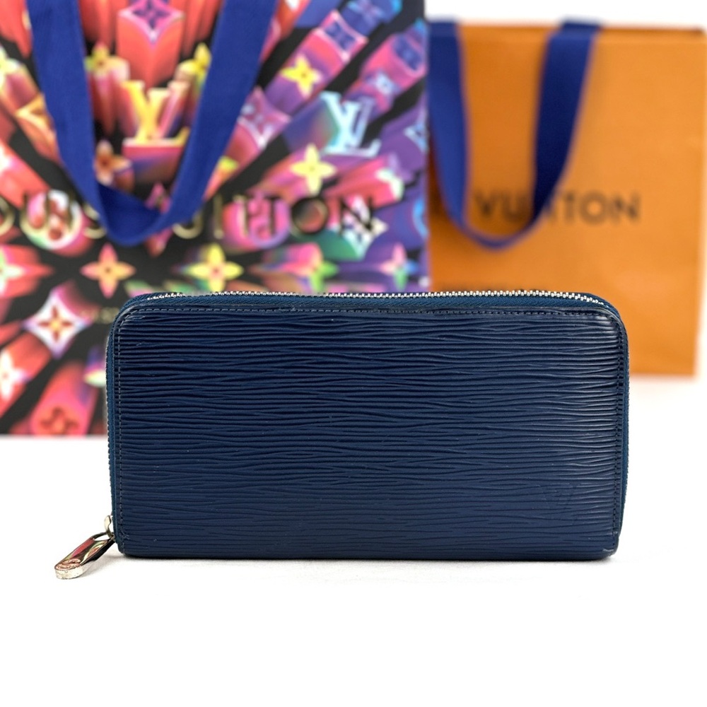 ❌SOLD❌ 💎 Louis Vuitton Navy Epi leather Zippy Wallet - Picture 1 of 14
